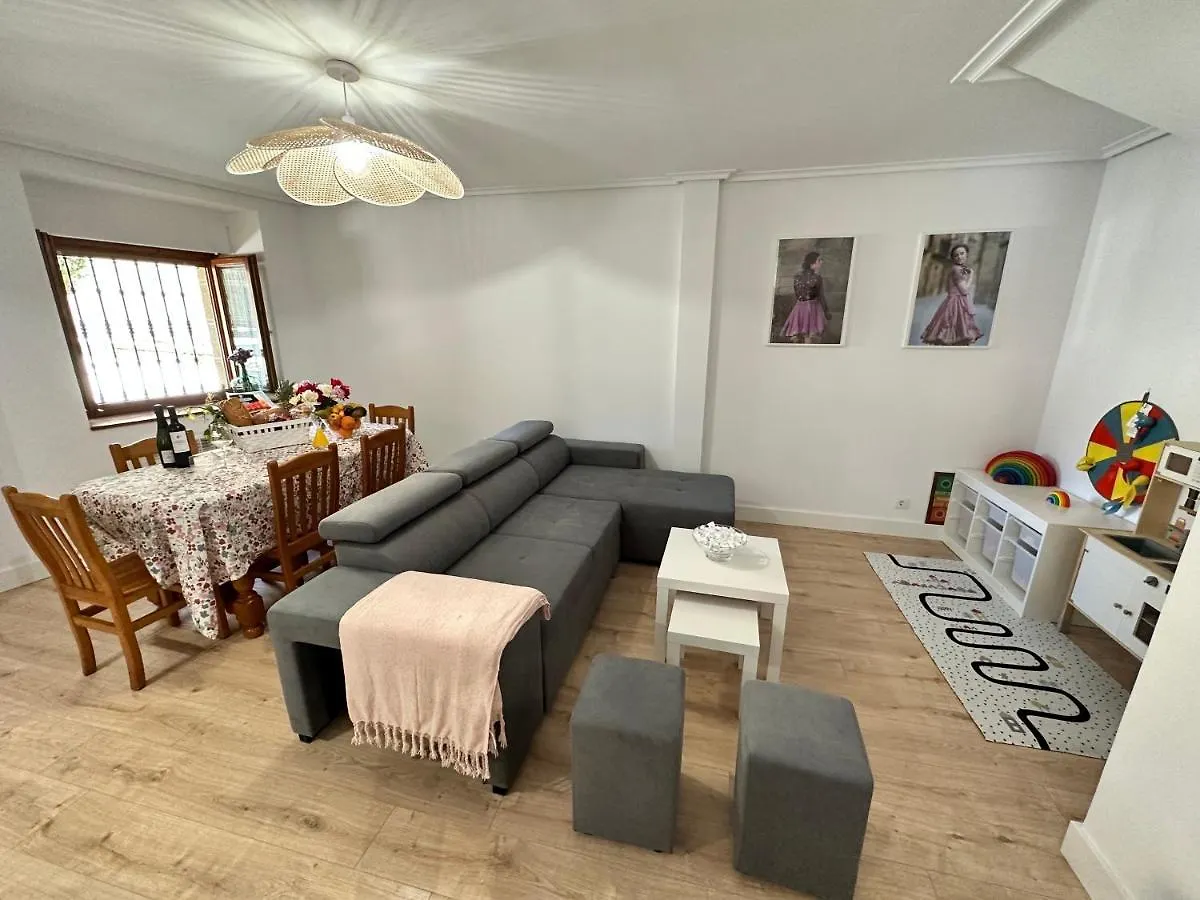 Al Hilo De Landaluce Villa Laguardia 0*,  Spain